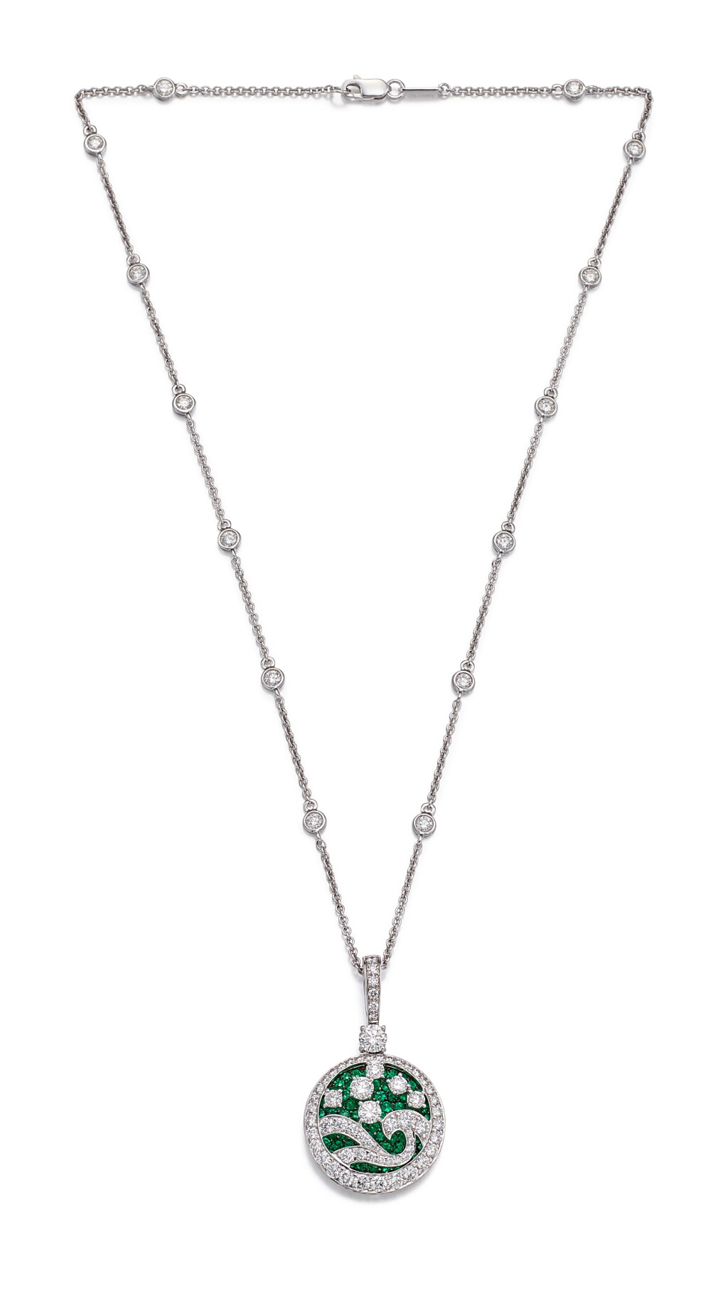 View full screen - View 1 of Lot 1010. EMERALD AND DIAMOND PENDENT NECKLACE, GRAFF |祖母綠 配 鑽石 吊墜項鏈, 格拉夫 (Graff).