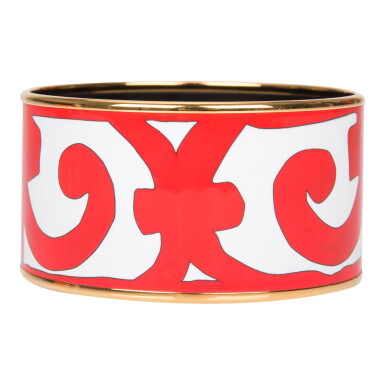 View full screen - View 1 of Lot 96. HERMÈS | "BALCONS DU GUADALQUIVIR" EXTRA WIDE PRINTED ENAMEL BRACELET PM (65).