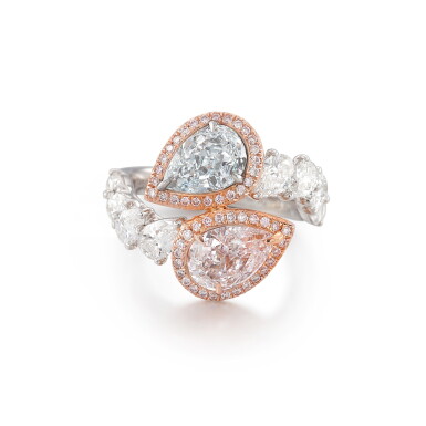 View full screen - View 1 of Lot 1709. Fancy Light Greenish Blue Diamond, Faint Pink Diamond and Diamond Ring | 1.34克拉 淡彩藍色鑽石 配 1.27克拉 微粉紅色鑽石 及 鑽石 戒指.