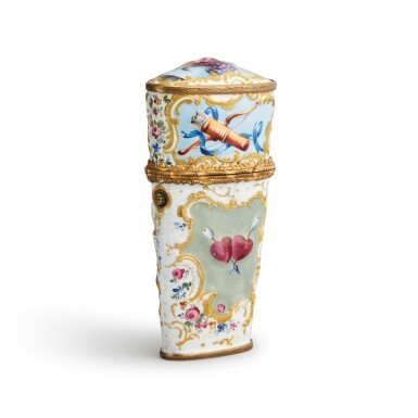 View full screen - View 1 of Lot 1133. English Enamel Heart-Shaped Necessaire, Possibly Bilston, Circa 1765.
