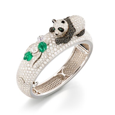 View full screen - View 1 of Lot 1874. 'Saynete Panda Décor' Limited Production Diamond, Black Sapphire, Emerald, Onyx and Enamel Secret Bangle-watch | 卡地亞 | 'Saynete Panda Décor' 限量出產 鑽石 及 黑色剛玉 配 祖母綠,縞瑪瑙 及 琺瑯彩 腕錶.
