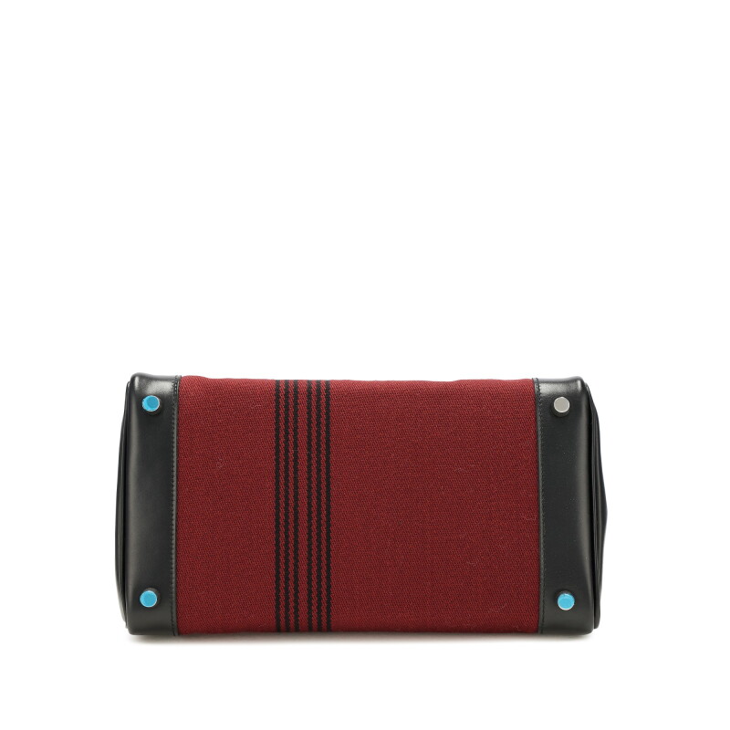 Cover image 0