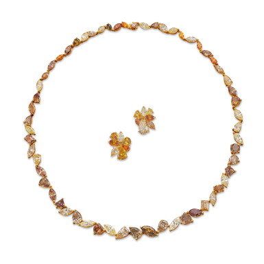 View full screen - View 1 of Lot 305. Diamond Demi-Parure | 鑽石 項鍊 及 耳環套裝.