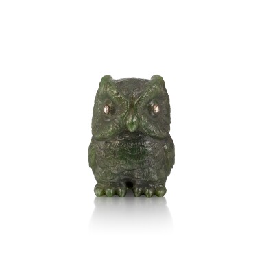 View full screen - View 1 of Lot 1013. A Fabergé jewelled nephrite model of an owl, St Petersburg, circa 1900.