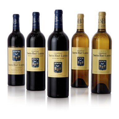 View full screen - View 1 of Lot 9029. Smith Haut Lafitte Blanc 2007 ( 12 BT).
