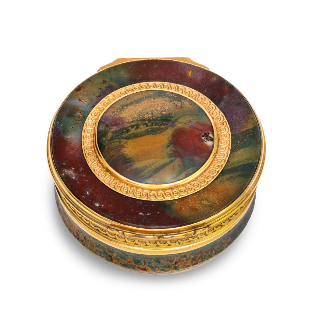 View full screen - View 1 of Lot 89. A German Gold-Mounted Agate Circular Snuff Box, Probably Dresden, Circa 1760.