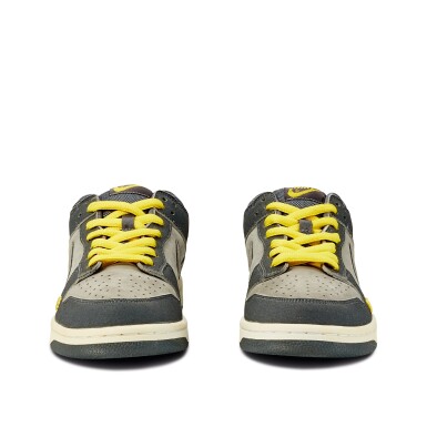 Nike Dunk Low Pro B Alphanumeric âLightningâ Friends and Family Look See Sample | Size 9.5