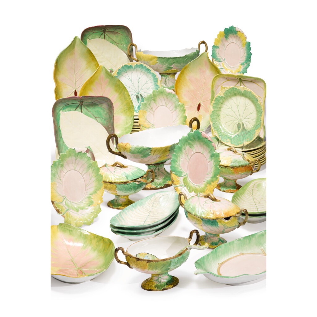 View full screen - View 1 of Lot 728. A WEDGWOOD PEARLWARE 'LEAFAGE' ASSEMBLED PART-DESSERT SERVICE, CIRCA 1820.