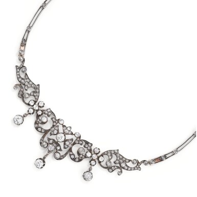 View full screen - View 1 of Lot 12. COLLIER DIAMANTS, FIN DU 19ÈME SIÈCLE | DIAMOND NECKLACE, LATE 19TH CENTURY.
