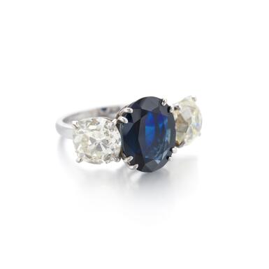 View full screen - View 1 of Lot 213. Sapphire and diamond ring (Anello con zaffiro e diamanti).