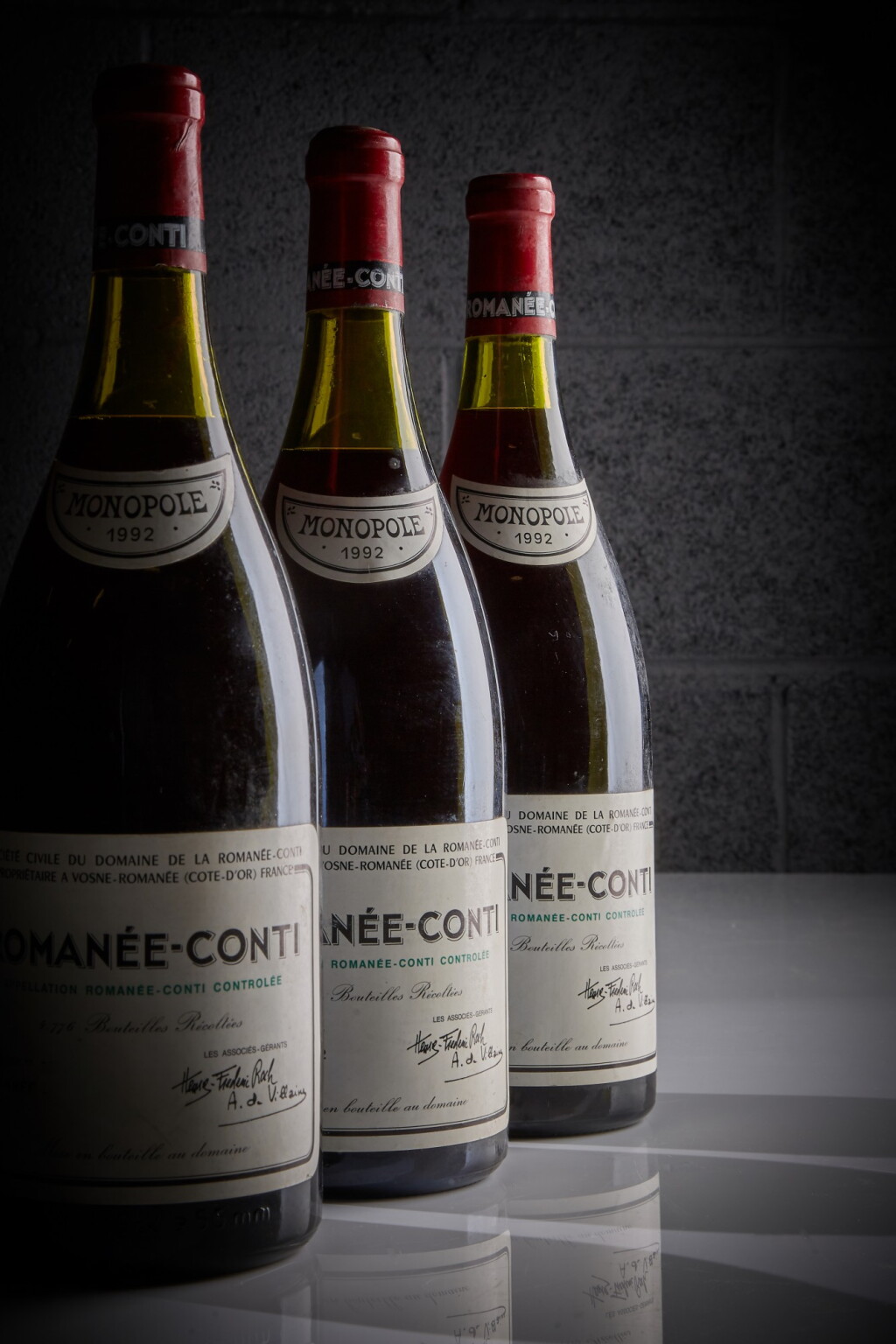 View full screen - View 1 of Lot 329. Romanée Conti 1992 Domaine de la Romanée-Conti (3 MAG).