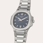 Nautilus, Reference 7118/1A-001 | A stainless steel wristwatch with date and bracelet | Circa 2017