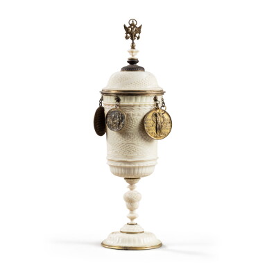 View full screen - View 1 of Lot 234. A South German fine and rare turned ivory cup and cover, Second half 17th century.