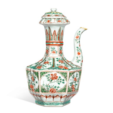 View full screen - View 1 of Lot 597. A famille-verte ewer and cover, Qing dynasty, Kangxi period | 清康熙 五彩開光花卉圖執壺.
