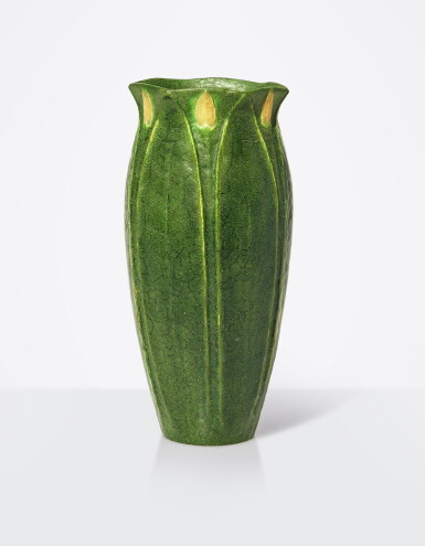 View full screen - View 1 of Lot 170. Vase.