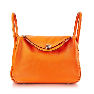 View full screen - View 1 of Lot 8383. Orange H Swift Lindy 34 Palladium Hardware, 2008 | 愛馬仕經典橘色 Swift 小牛皮34公分 Lindy 包,配鍍鈀金屬件,2008年.