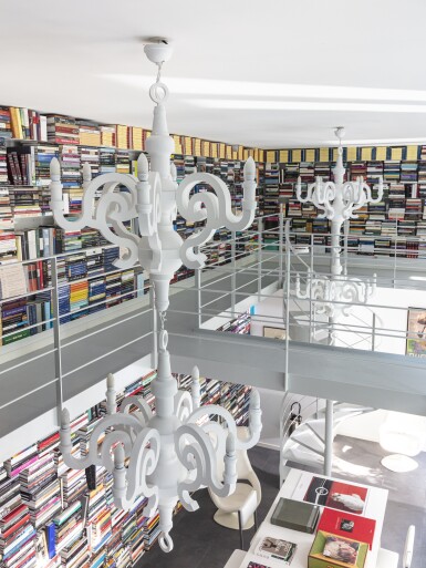 View full screen - View 1 of Lot 2181. Studio Job for Moooi, circa 2005, A suit of four chandeliers, "Paper" model | Studio Job pour Moooi, vers 2005, Suite de quatre chandeliers, modèle "Paper".