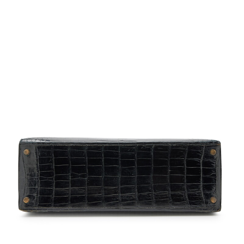 Cover image 0