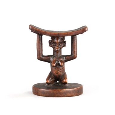 View full screen - View 1 of Lot 2. Yaka / Zombo Neckrest, Democratic Republic of the Congo | Appuie-nuque, Yaka / Zombo, République démocratique du Congo.
