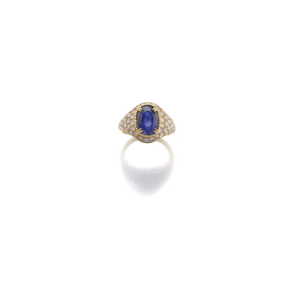 View full screen - View 1 of Lot 125. SAPPHIRE AND DIAMOND RING.