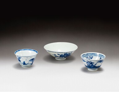 View full screen - View 1 of Lot 151. Three blue and white 'floral' cups, Qing dynasty | 清 青花花卉紋盃一組三件.