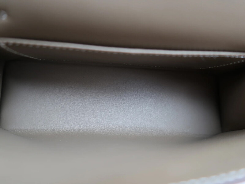 Cover image 0