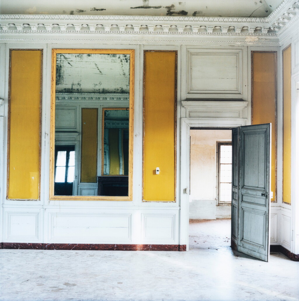 View full screen - View 1 of Lot 217. Le Hameau de la Reine - Intérieur VIII, 2014.