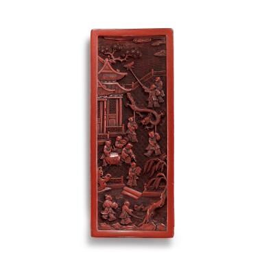 Voir en plein écran - Voir 1 du lot 971. A carved cinnabar lacquer 'boys' armrest, Qing dynasty, 19th century | 清十九世紀 剔紅嬰戲圖臂擱.