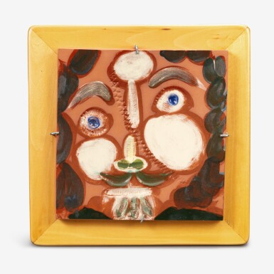 View full screen - View 1 of Lot 35. Visage au trait oblique.