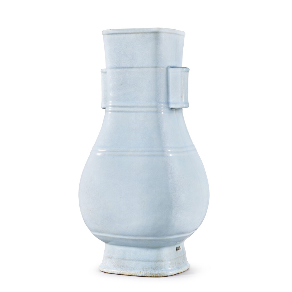 View full screen - View 1 of Lot 3657. A very rare massive Ru-type handled vase, fanghu Seal mark and period of Yongzheng | 清雍正 仿汝釉弦紋貫耳方壺 《大清雍正年製》款.
