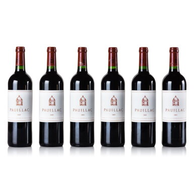 View full screen - View 1 of Lot 40. Pauillac de Latour 2005 (12 BT).