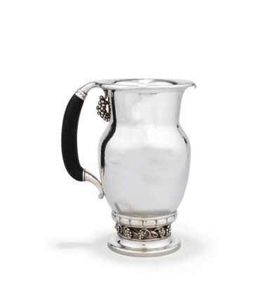 View full screen - View 1 of Lot 38. A DANISH SILVER WATER-JUG, JENSEN, COPENHAGEN, AFTER 1945 | POT À EAU EN ARGENT PAR JENSEN, COPENHAGUE, APRÈS 1945 .