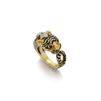 View full screen - View 1 of Lot 123. Webb, Enamel and diamond ring (Anello in smalto e diamanti, Webb).