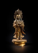 Statuette de Guanyin en bronze doré, dynastie Qing, XVIIIe siècle | A gilt-bronze figure of Guanyin, Qing dynasty, 18th century