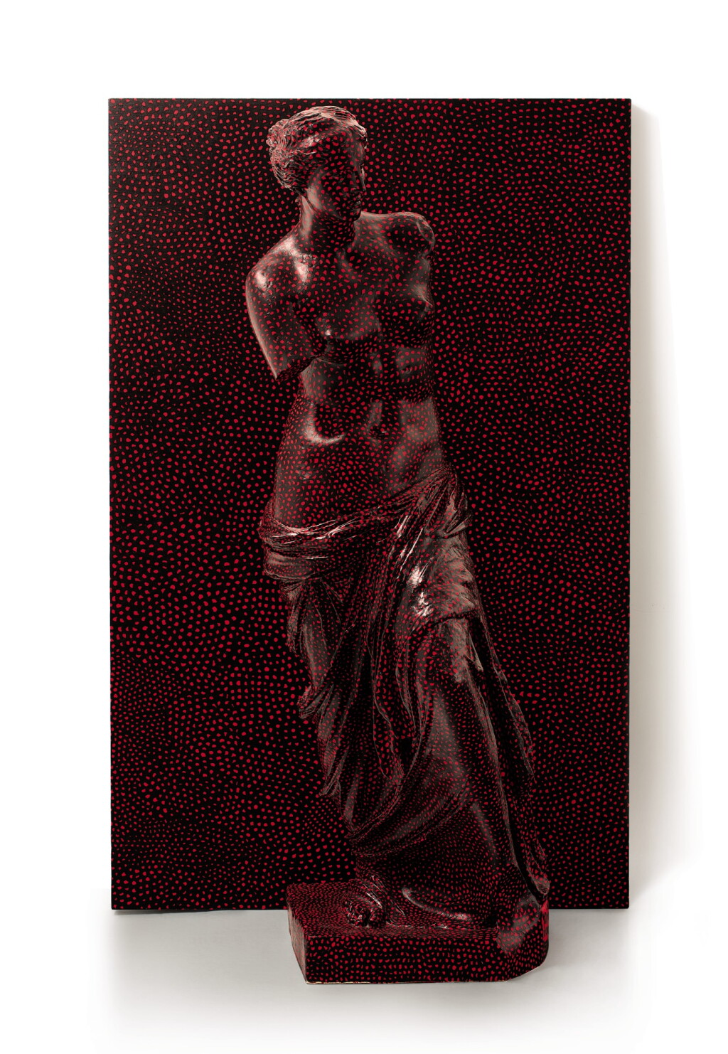 View full screen - View 1 of Lot 1139. YAYOI KUSAMA 草間彌生 | VENUS NETS (R) AND STATUE OF VENUS OBLITERATED BY INFINITY NETS (R) 維納斯網(R)及無限網維納斯雕像(R).