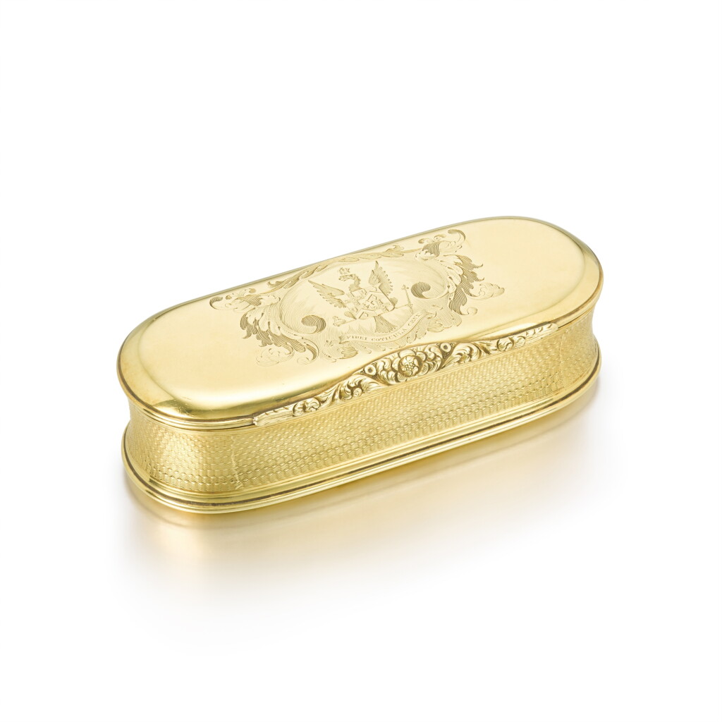 View full screen - View 1 of Lot 39. An 18ct gold presentation snuff box, Henry Flavelle, Dublin, 1825, retailed by William Law.