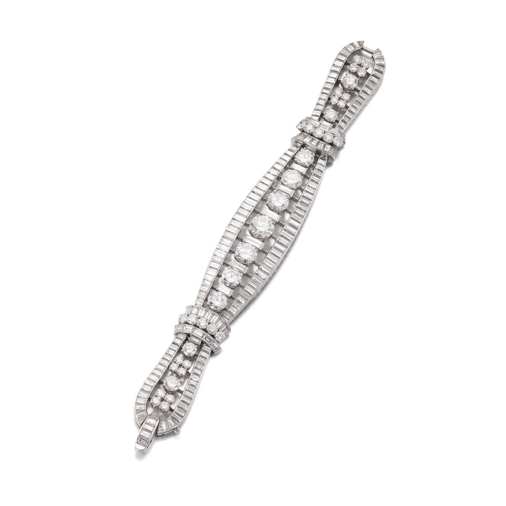 View full screen - View 1 of Lot 242. Attractive diamond bracelet, 1950s | 梵克雅寶 | 鑽石手鏈,1950年代.