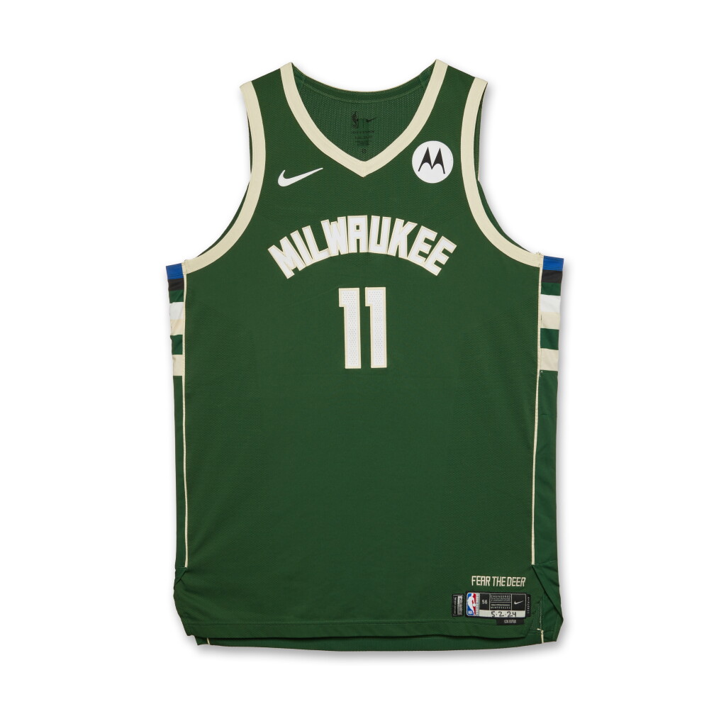 全萤幕检视 - 查看107Brook Lopez Milwaukee Bucks 2023-2024 NBA Eastern Conference Round 1 Game Worn Icon Edition Jersey | Game 6 的1