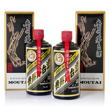 View full screen - View 1 of Lot 5649. 2016年產 "飛天牌"貴州茅台酒 - 華磊集團"黑金"國酒定制 Kweichow Flying Fairy Moutai HLDZ Black Edition 2016 (2 BT50).