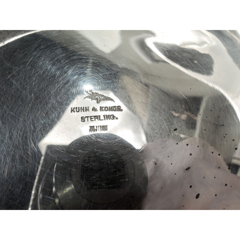 Cover image 0