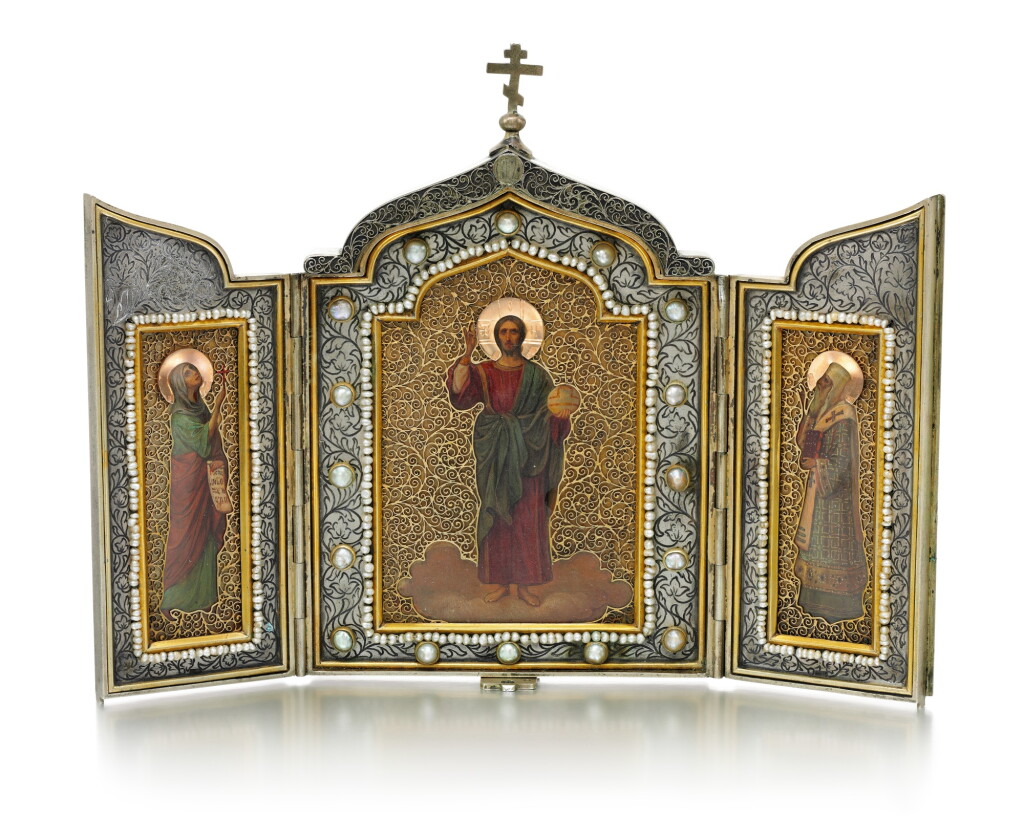 全螢幕檢視 - 查看215 A PARCEL-GILT GOLD, SILVER AND PEARL-SET TRIPTYCH ICON, OLOVYANISHNIKOV AND SONS, MOSCOW, 1908-1917的1