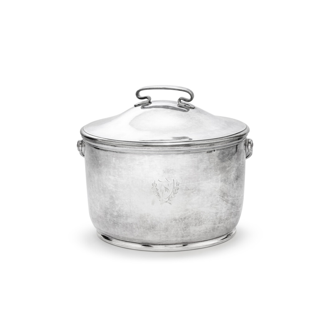 View full screen - View 1 of Lot 57. A covered silver caldron, G. Dupouy, Bordeaux, circa 1850 | Marmite couverte en argent par G. Dupouy, Bordeaux, vers 1850.