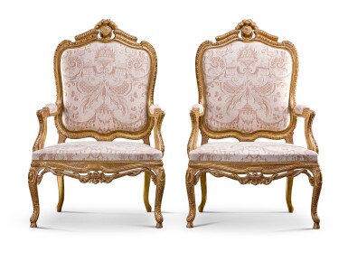 View full screen - View 1 of Lot 109. A pair of carved giltwood fauteuils à la Reine in Louis XV manner, late 19th/early 20th century.
