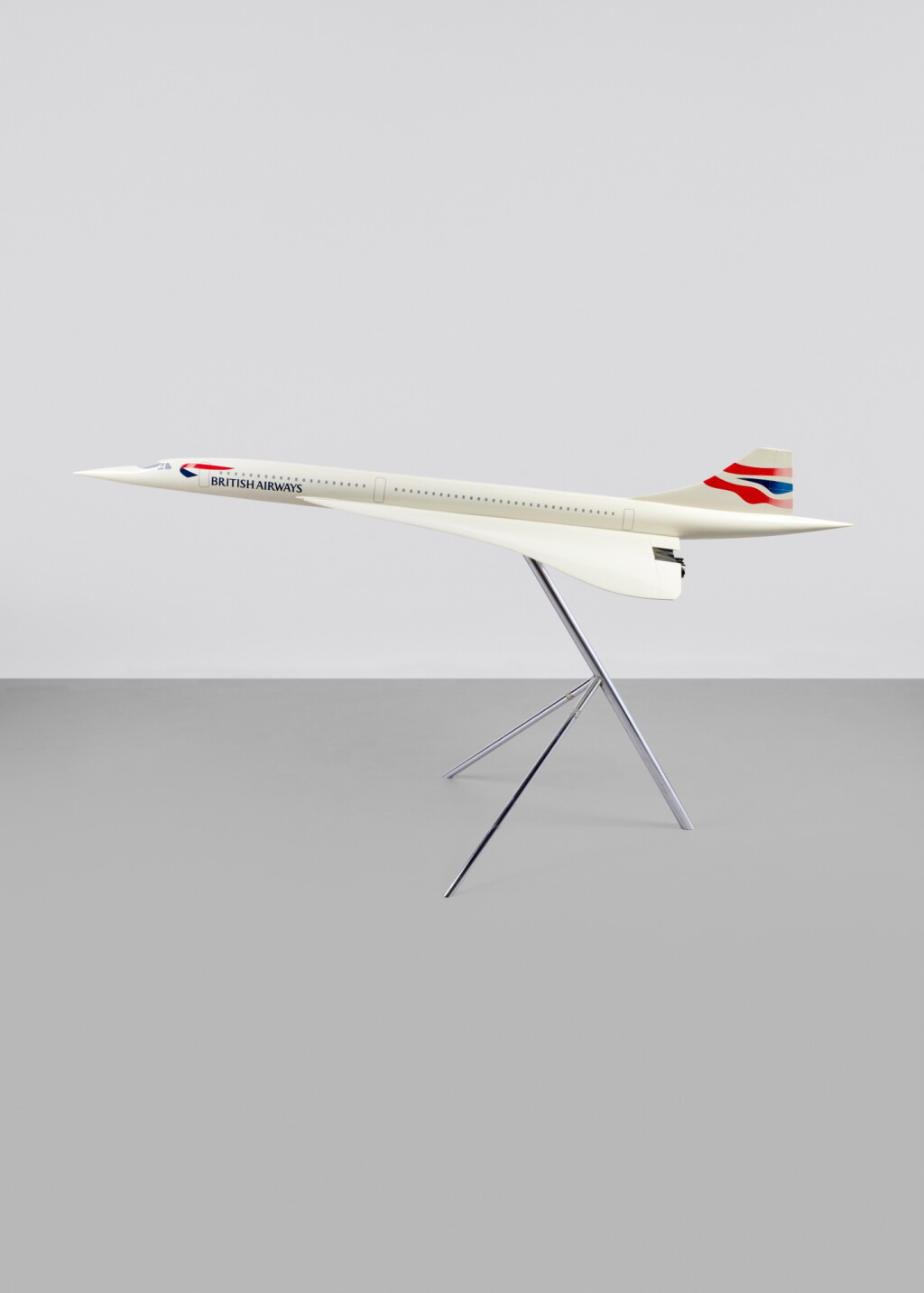 View full screen - View 1 of Lot 229. Large 1/24th Scale Model of a British Airways Concorde.