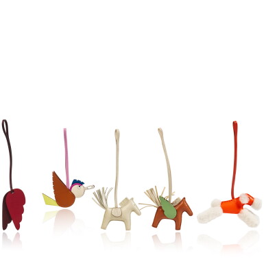 View full screen - View 1 of Lot 433. Set of Five: A Milo Budy Charm, A Rodéo PM Pégase Charm, A Rodéo PM Charm, A Birdy Charm and A Petit H Ailes Charm, 2021-2023.