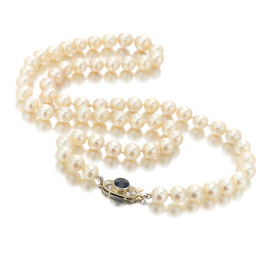 View full screen - View 1 of Lot 29. Cultured pearl, sapphire and diamond necklace (Collana con perle coltivate, zaffiro e diamanti).