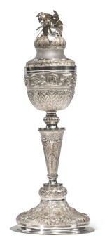 A LARGE ITALIAN SILVER COVERED WINE CUP, ISRAEL VITALE, ALESSANDRA (PIEDMONT), CIRCA 1830