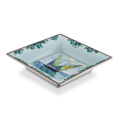 View full screen - View 1 of Lot 8097. Porcelain de Limoges | A commemorative Limoges porcelain and enamel dish, Circa 2015 | 百達翡麗 | Porcelain de Limoges | 利摩日陶瓷及琺瑯擺飾盤,約2015年製.