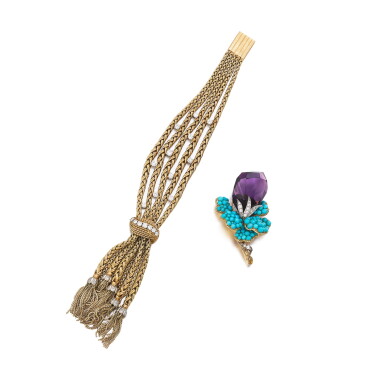 View full screen - View 1 of Lot 54. Broche améthyste et turquoise | Amethyst and turquoise brooch .