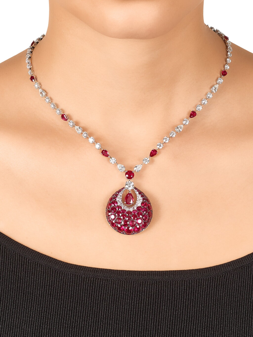 View full screen - View 1 of Lot 1066. 'Bombé Classic' Ruby and Diamond Pendent Necklace | 格拉夫| 'Bombé Classic' 紅寶石 配 鑽石 項鏈 (紅寶石及鑽石共重約21.60及13.90克拉).